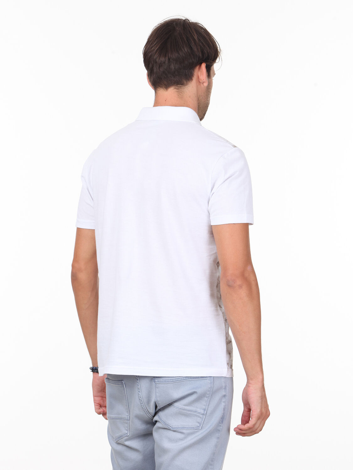 Beyaz Baskılı Polo Yaka %100 Pamuk T-Shirt