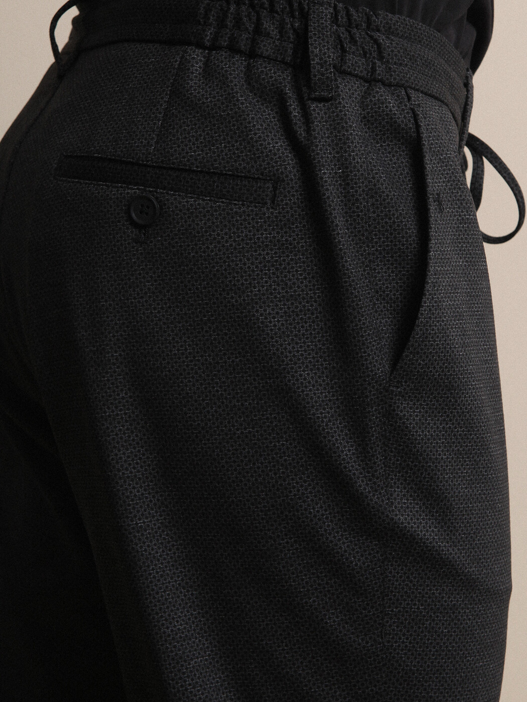 Koyu Gri Mikro Örme Fitted Fit Smart Casual Pantolon - Thumbnail