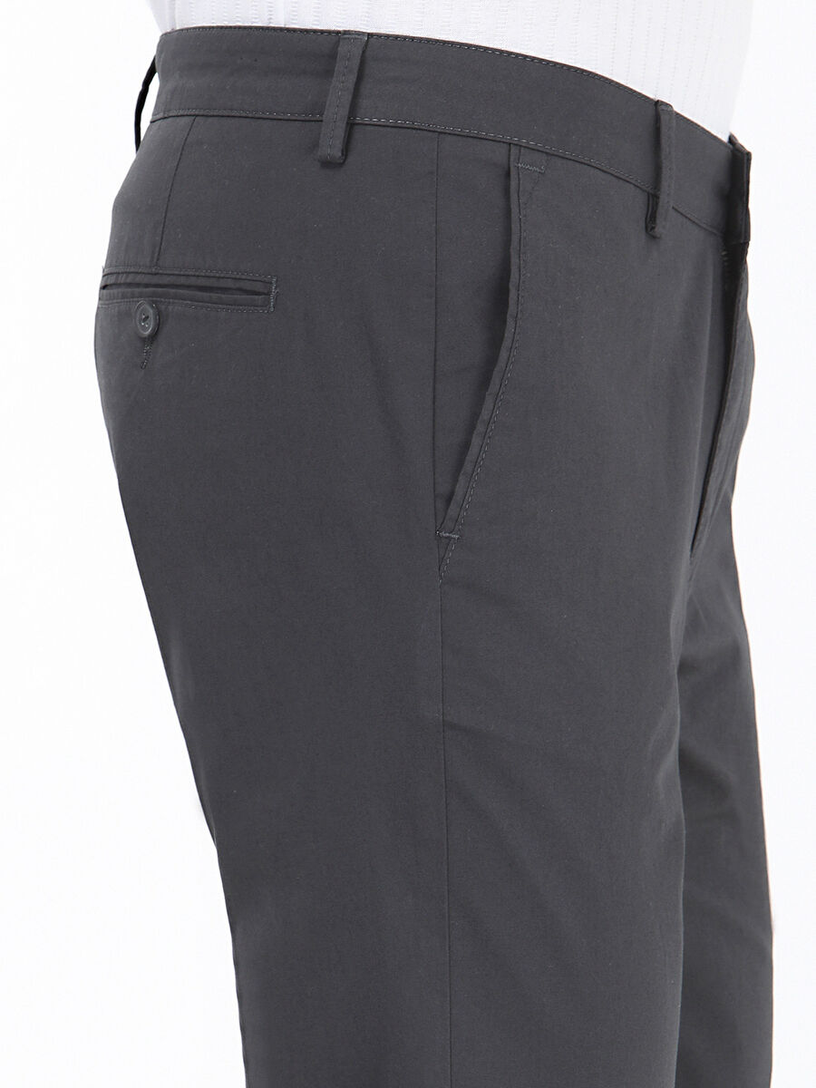Koyu Gri Düz Dokuma Regular Fit Casual Pamuk Karışımlı Pantolon