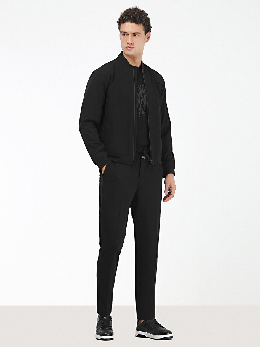 KİP - Siyah Düz Modern Fit Örme Takım Elbise (1)