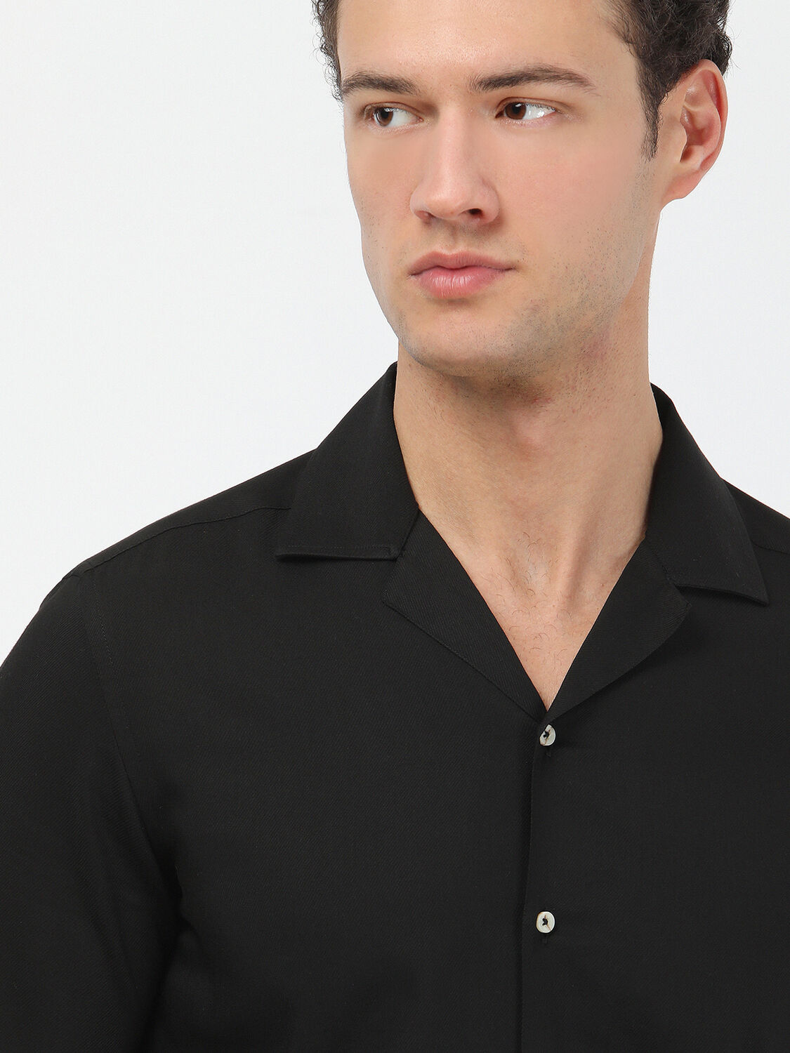 Siyah Düz Regular Fit Dokuma Klasik Pamuk Karışımlı Gömlek