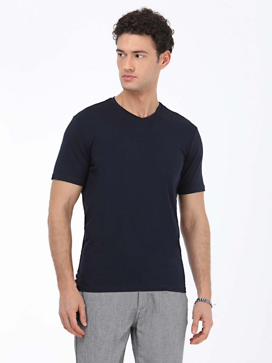 KİP - Lacivert V Yaka Pamuk Karışımlı T-Shirt (1)
