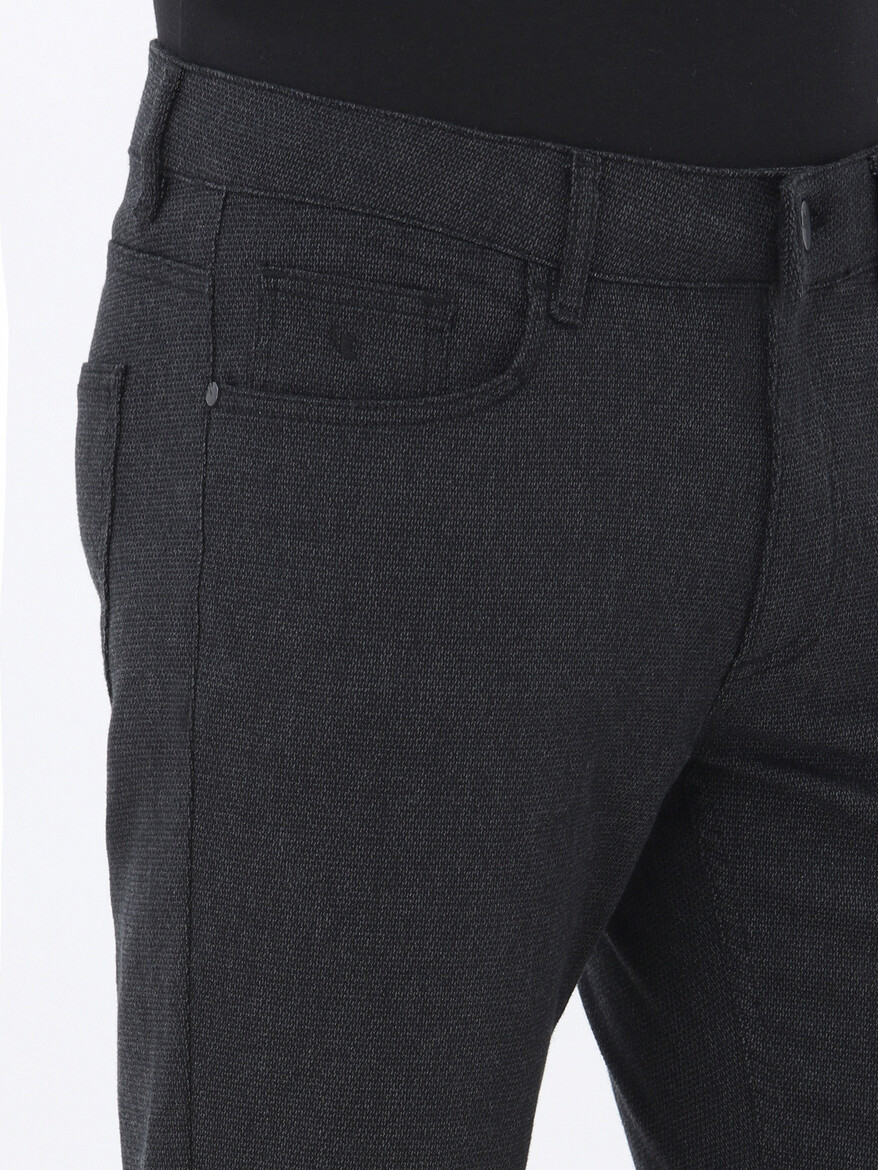 Siyah Dokuma Slim Fit Casual Pamuk Karışımlı Pantolon - Thumbnail