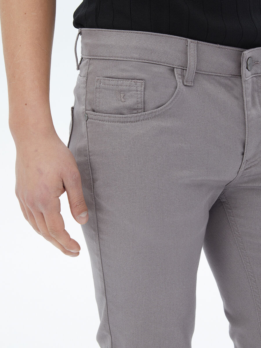 Gri Dokuma Slim Fit Casual Pamuk Karışımlı Pantolon