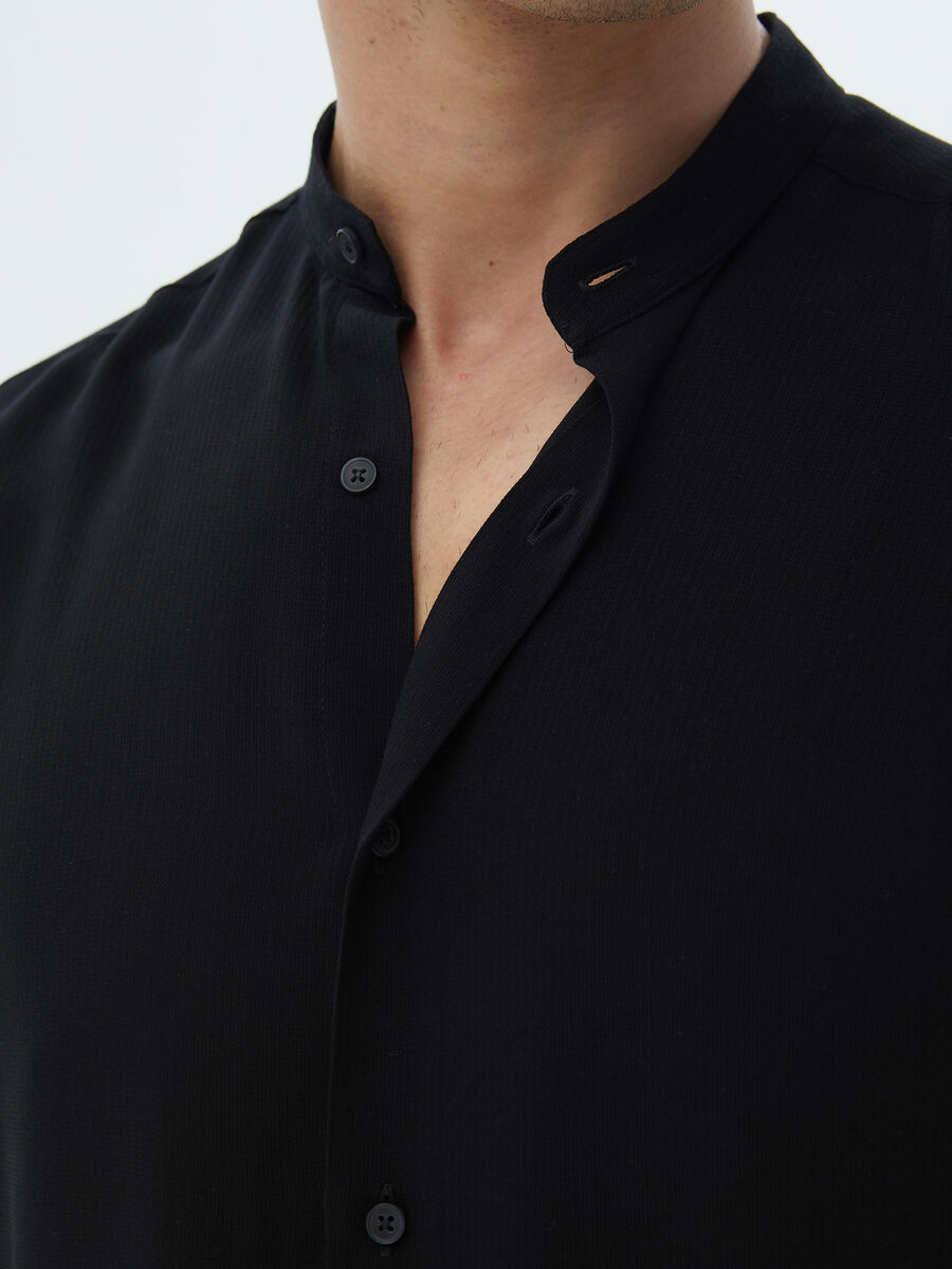 Siyah Düz Regular Fit Dokuma Klasik Gömlek