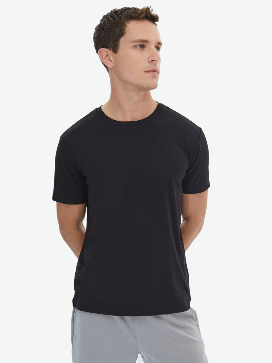 Siyah Bisiklet Yaka Pamuk Karışımlı T-Shirt