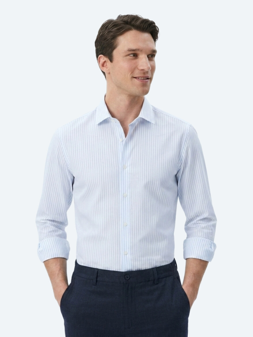 Açık Mavi Çizgili Regular Fit Uzun Dokuma Casual Pamuk Karışımlı Gömlek - 1