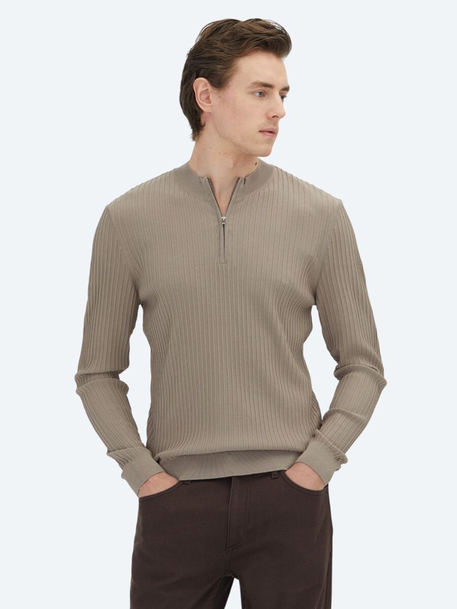 Açık Vizon Yarım Balıkçı Yaka Desenli Triko Kazak - 1