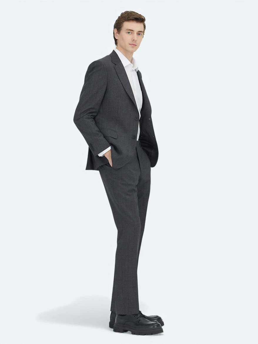 Antrasit Çizgili Modern Fit Yün Karışımlı Takım Elbise - KİP