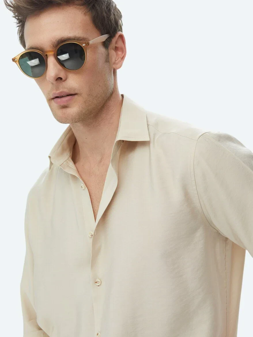 Beige Plain Regular Fit Weaving Casual Shirt 