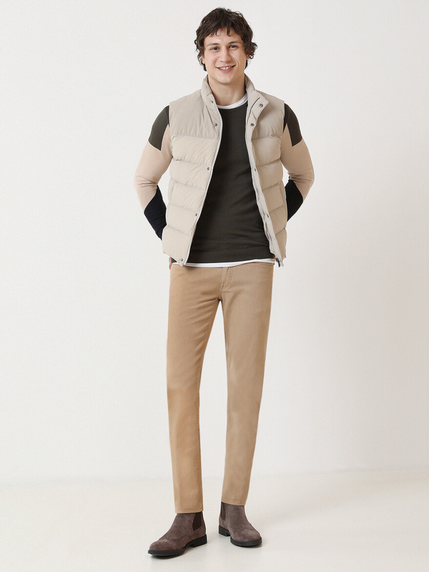 Beige Regular Fit Turtleneck Casual Weaving Puffer Vest - 4