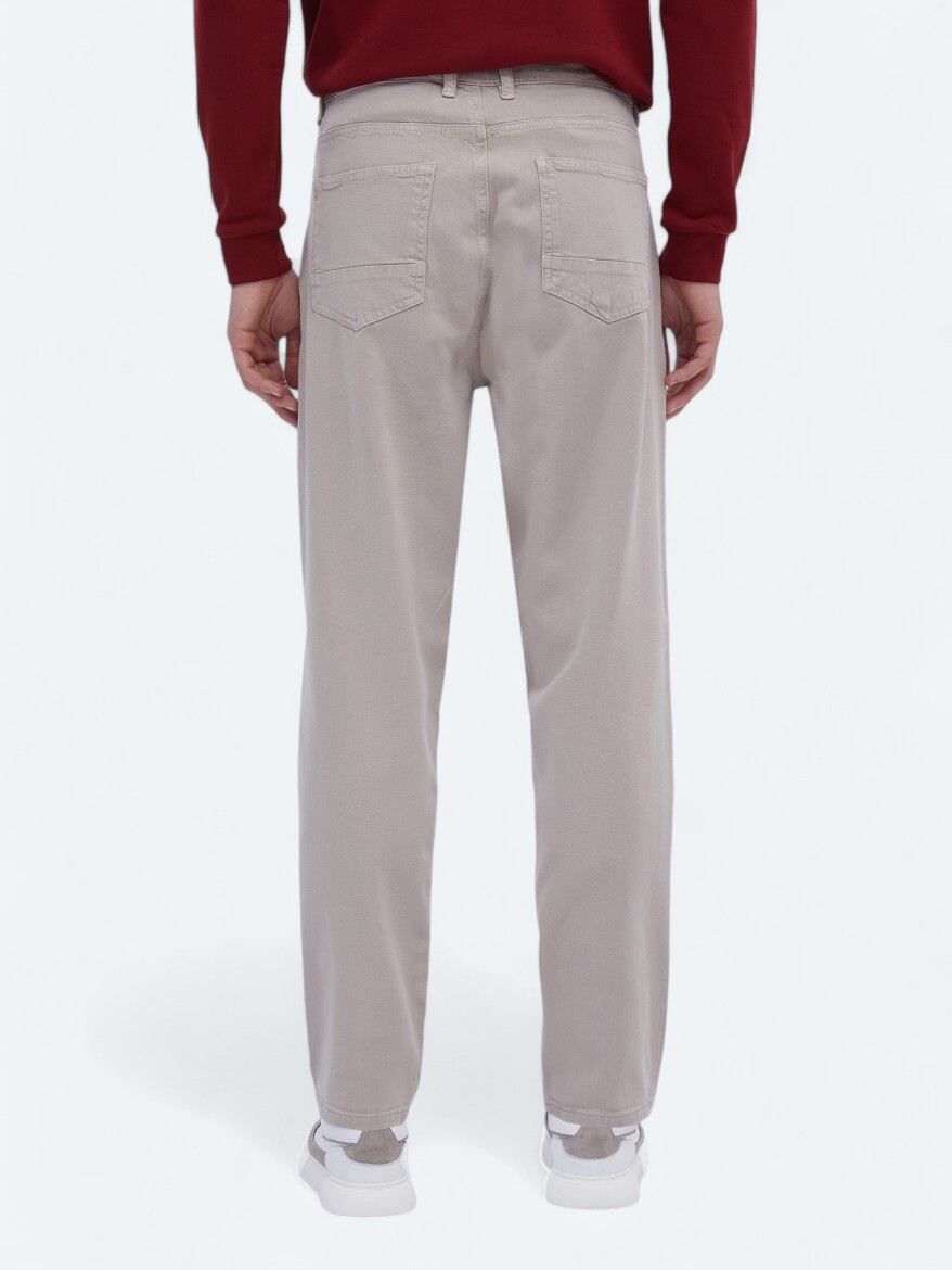 Beige Weaving Carrot Fit Casual Cotton Blended Trousers - 5