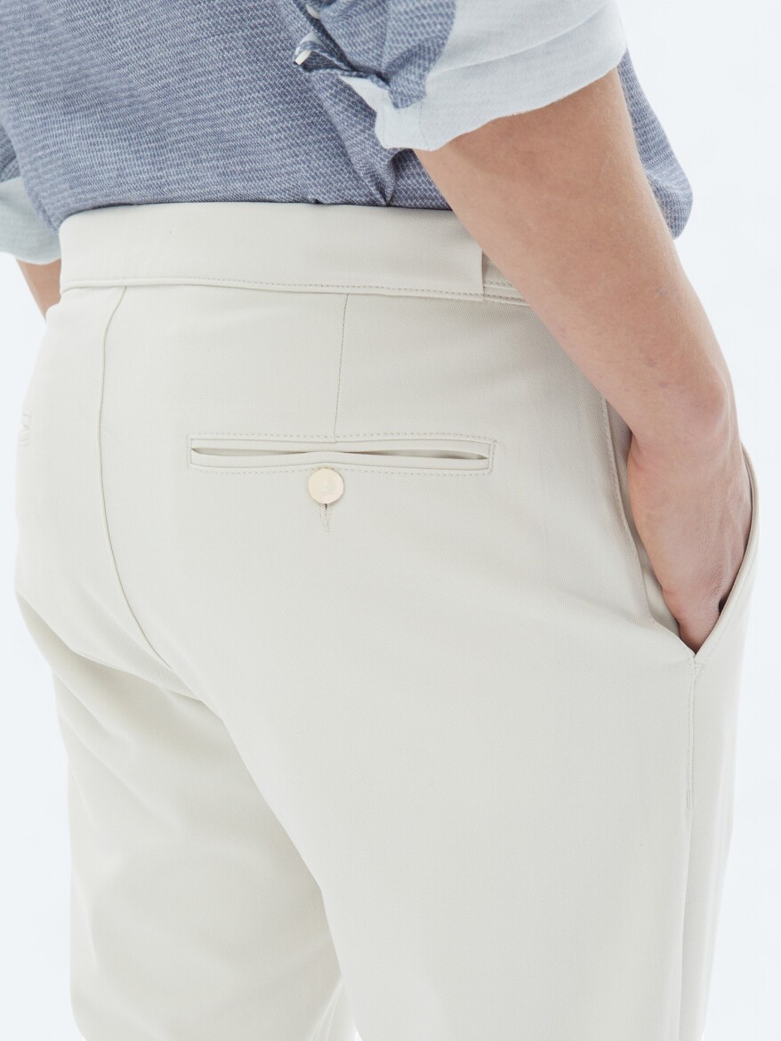 Beige Weaving Loose Fit Casual Trousers - 4