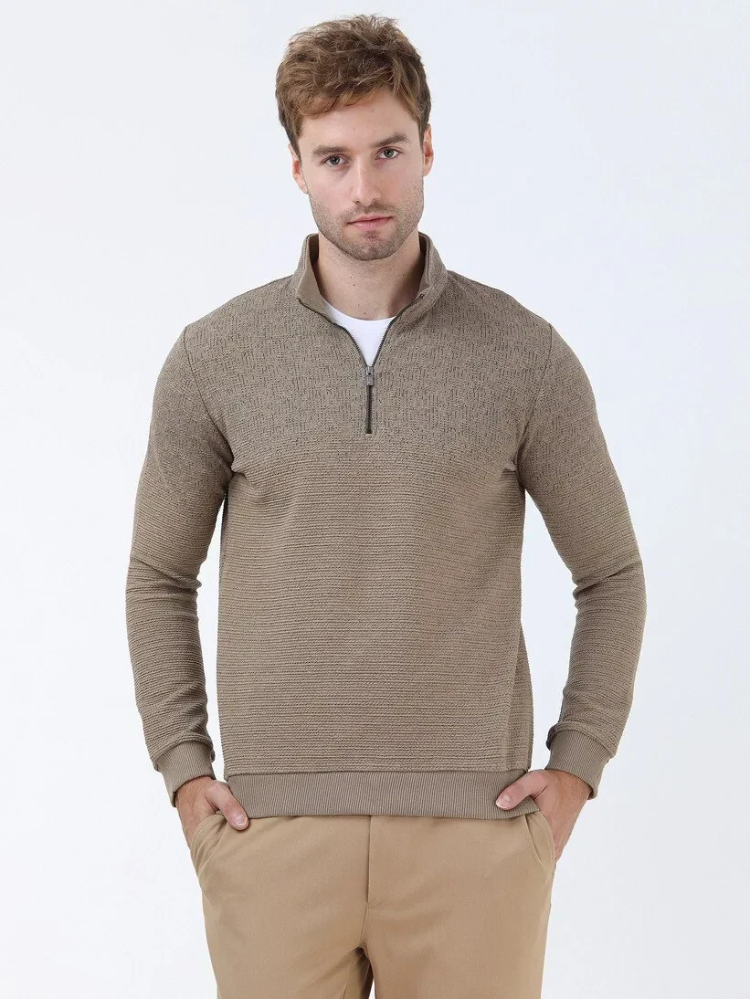 Bej Dik Yaka Jakarlı Sweatshırt - 1