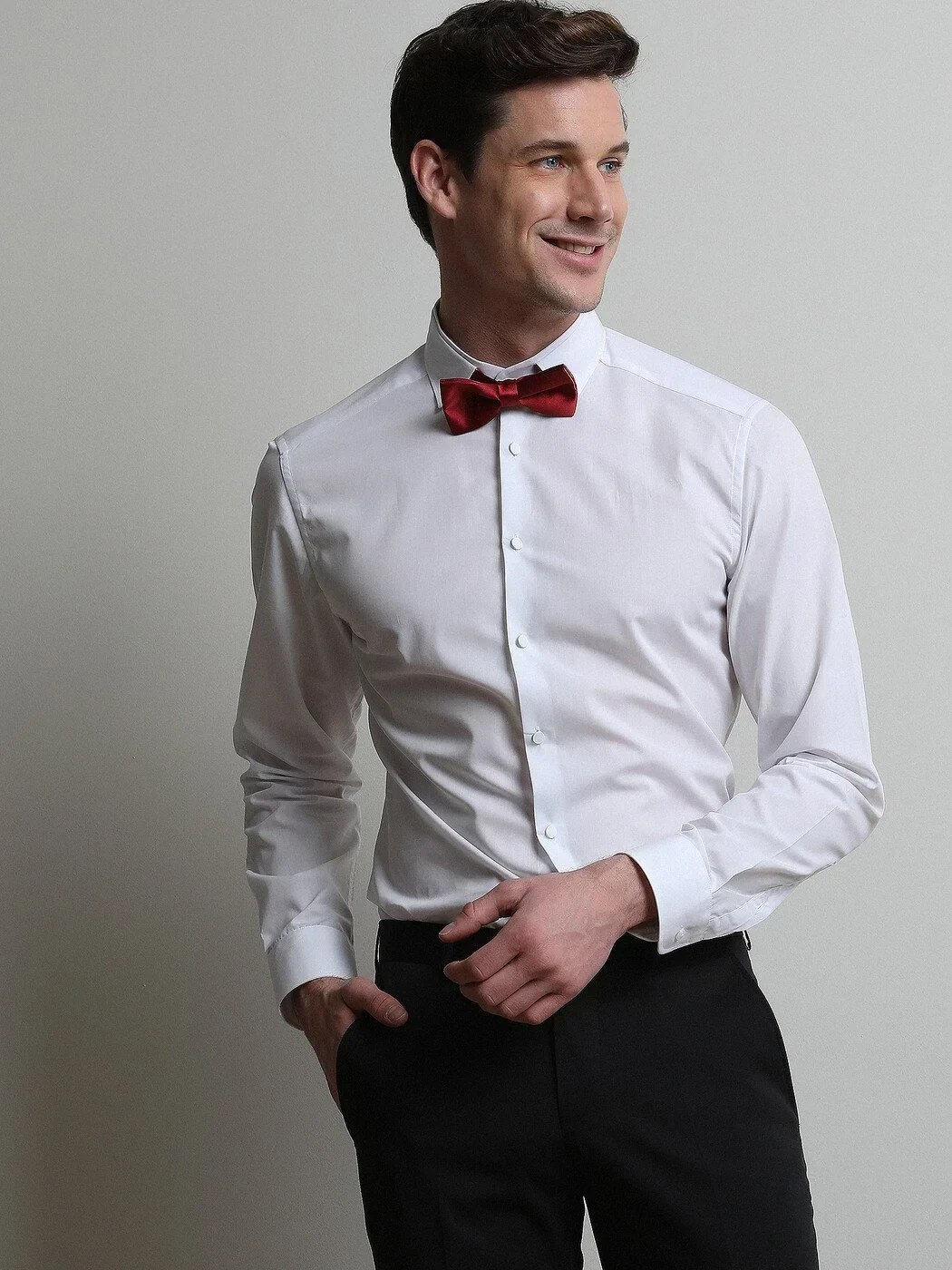 Beyaz Düz Slim Fit Dokuma Klasik %100 Pamuk Gömlek - KİP