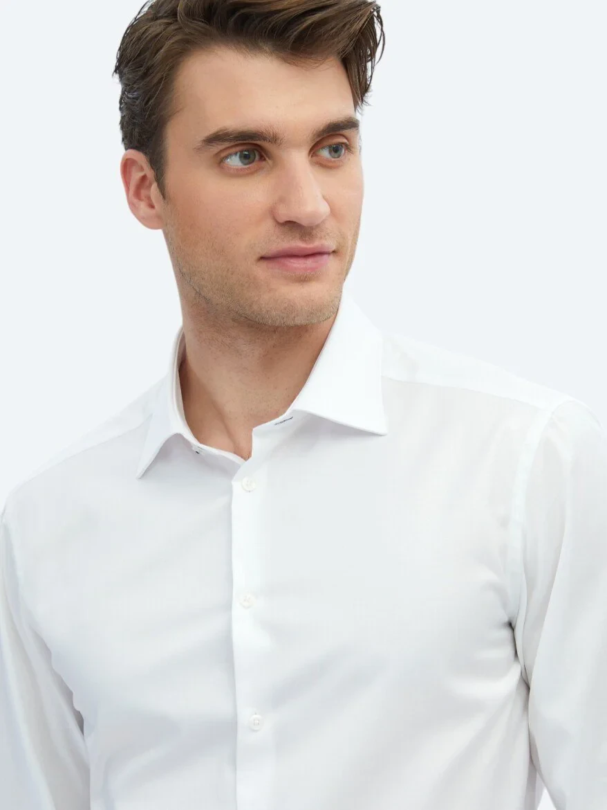Beyaz Düz Slim Fit Dokuma Klasik %100 Pamuk Gömlek 