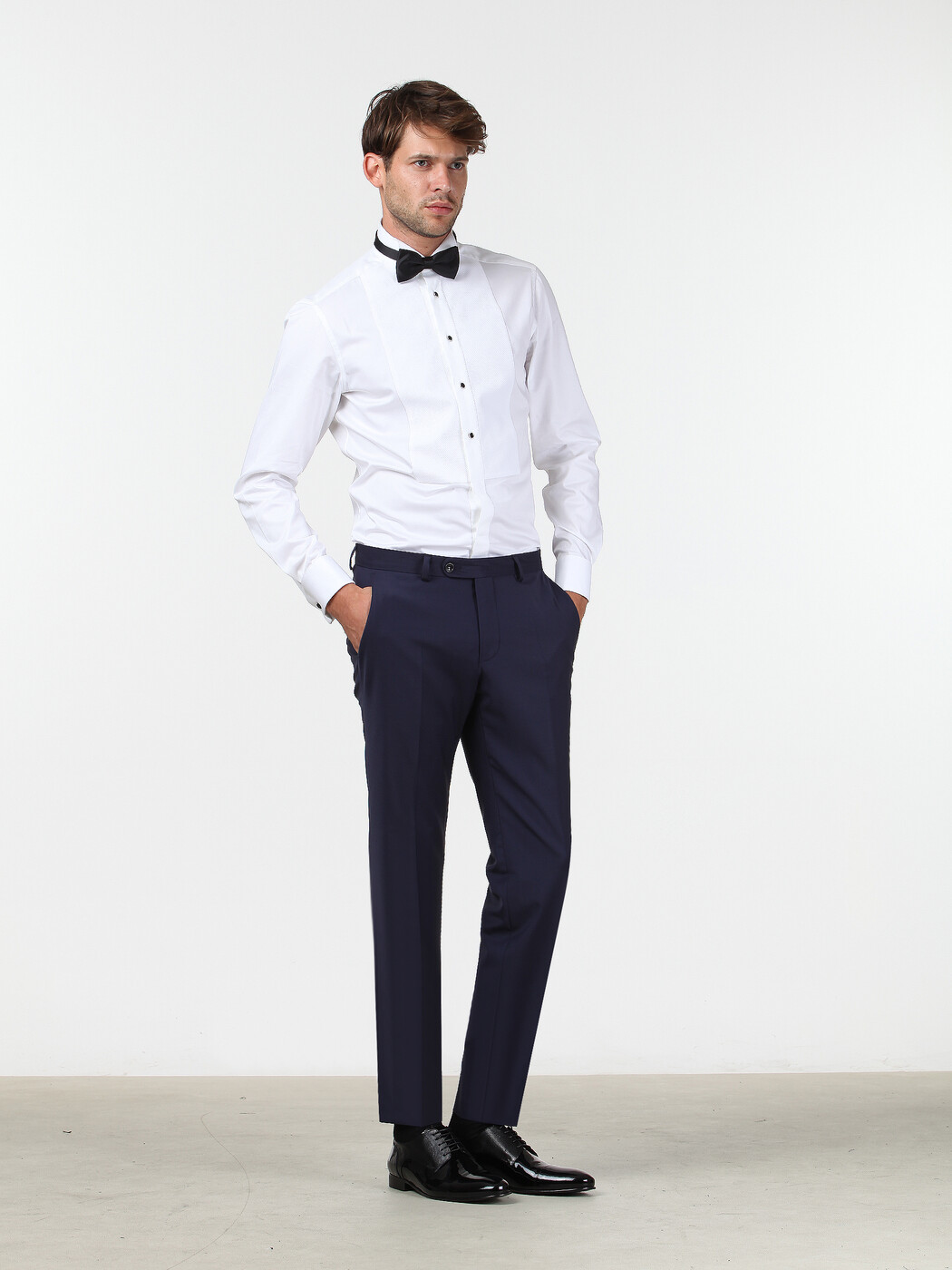 Beyaz Düz Slim Fit Duble Manşet Ata Yaka Smokin Gömlek - 2