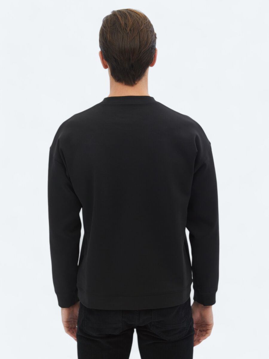 Black Crew Neck Printed Double-Sided Sweatshirt - 10