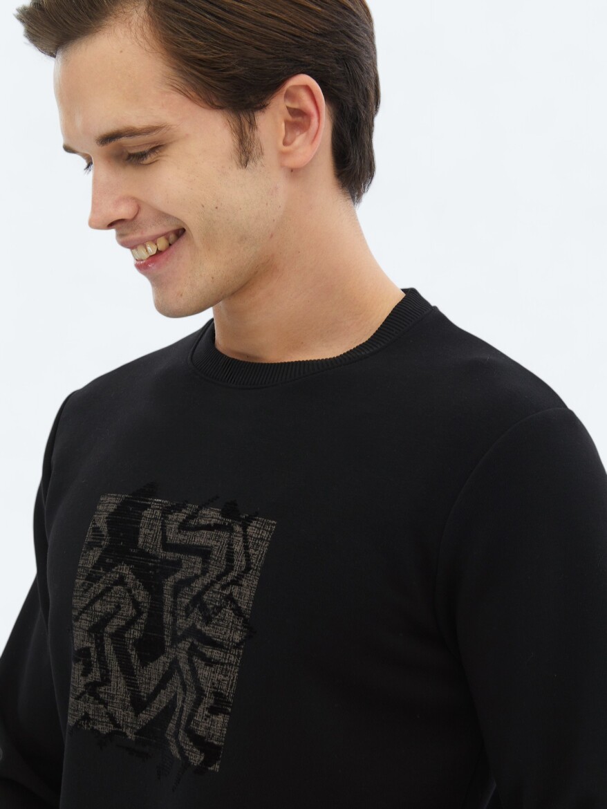 Black Crew Neck Printed Sweatshirt - 4
