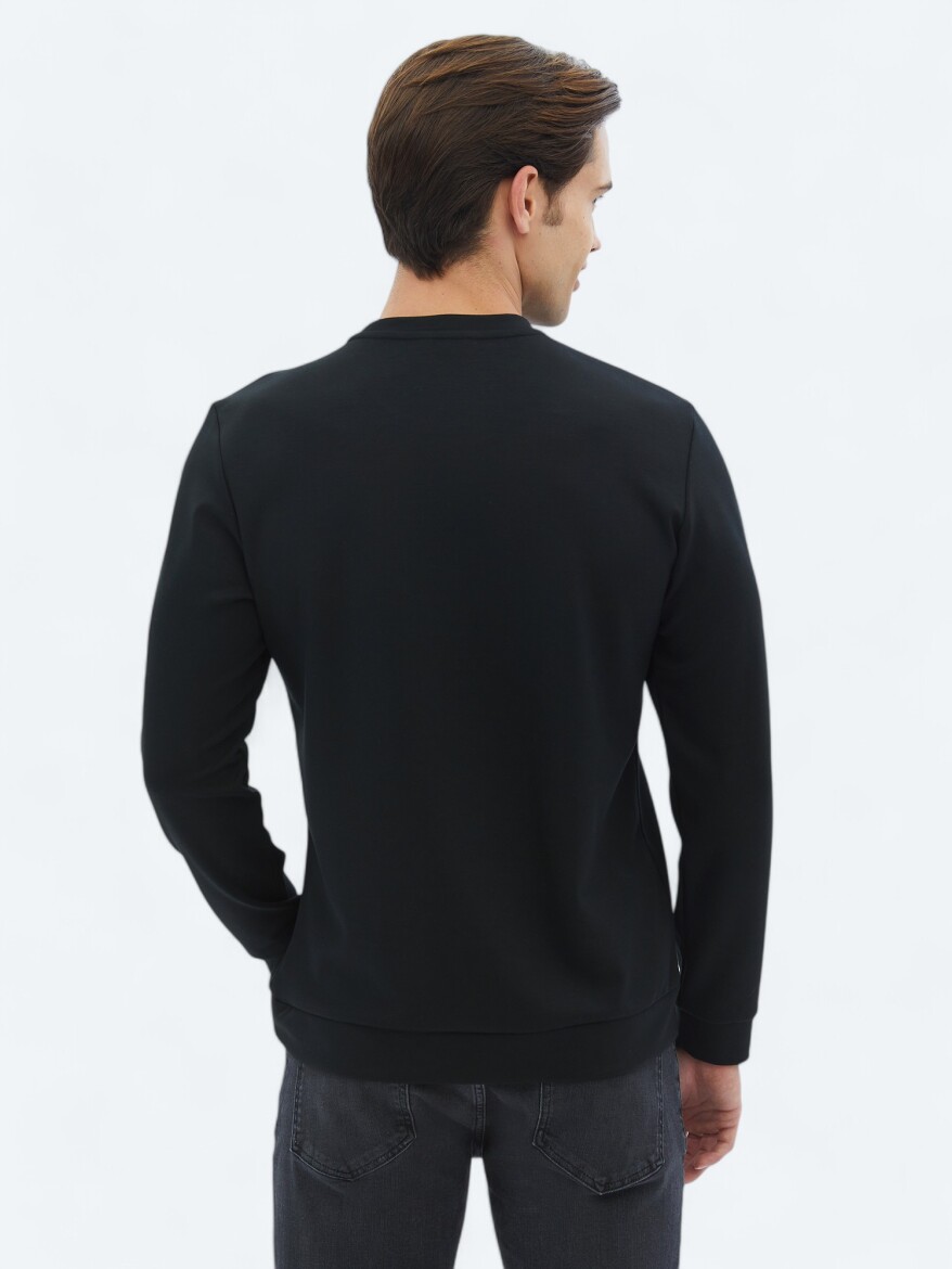 Black Crew Neck Printed Sweatshirt - 4