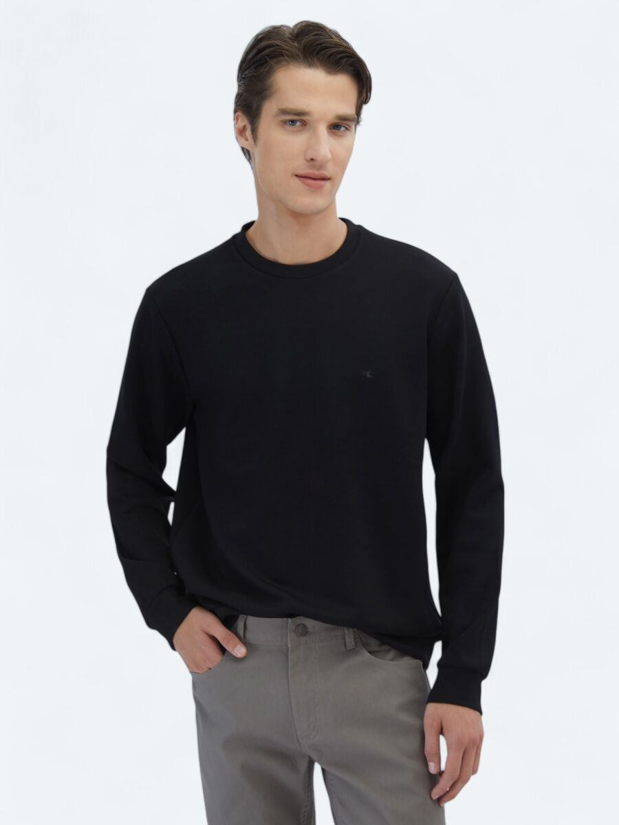 Black Crew Neck Sweatshirt - 1