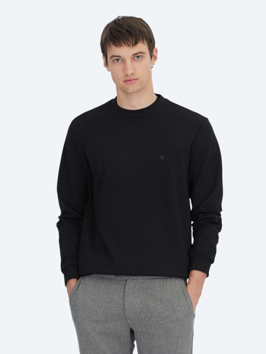 Black Crew Neck Sweatshirt - 1