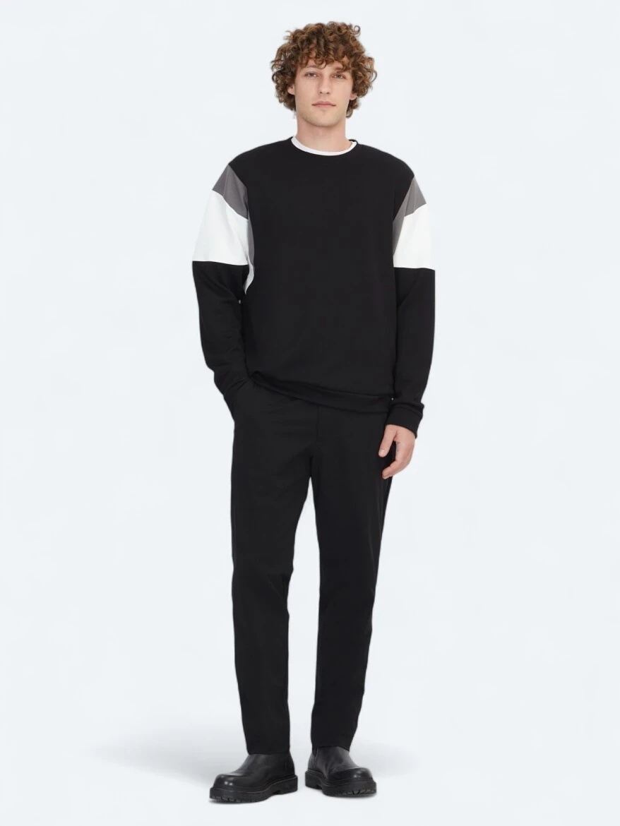 Black Crew Neck Sweatshirt - 2