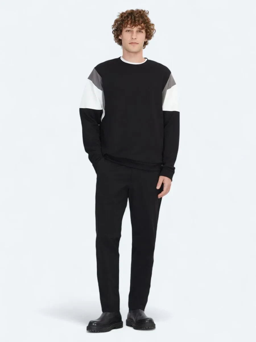Black Crew Neck Sweatshirt - 2