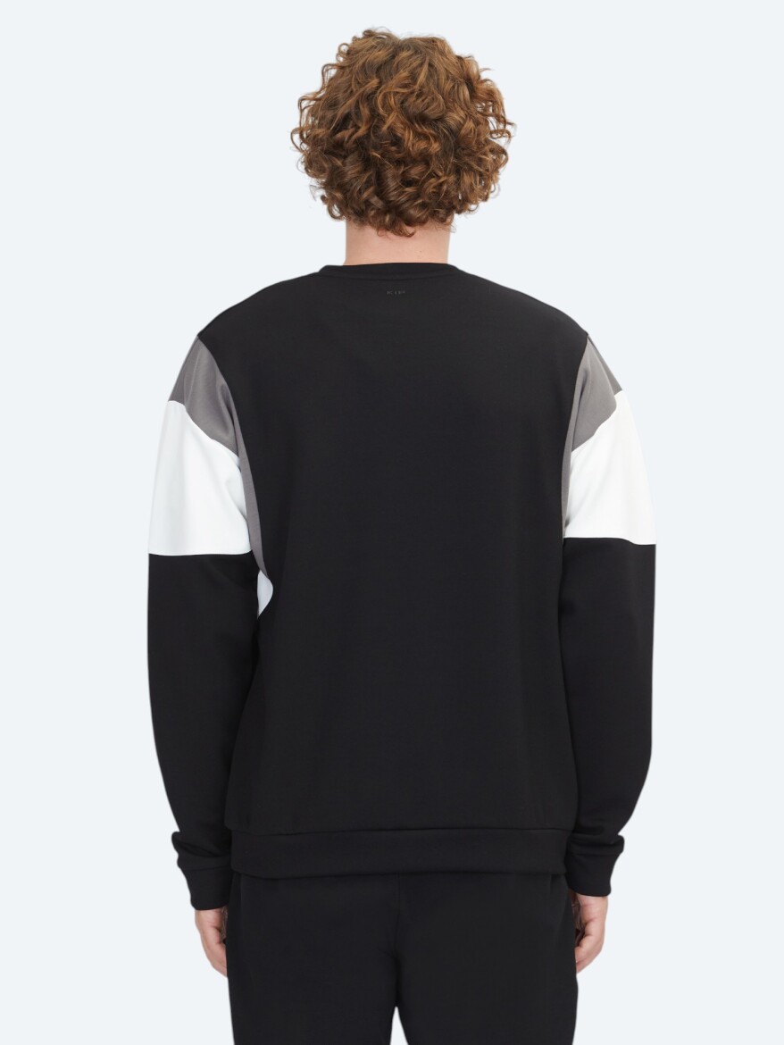 Black Crew Neck Sweatshirt - 6