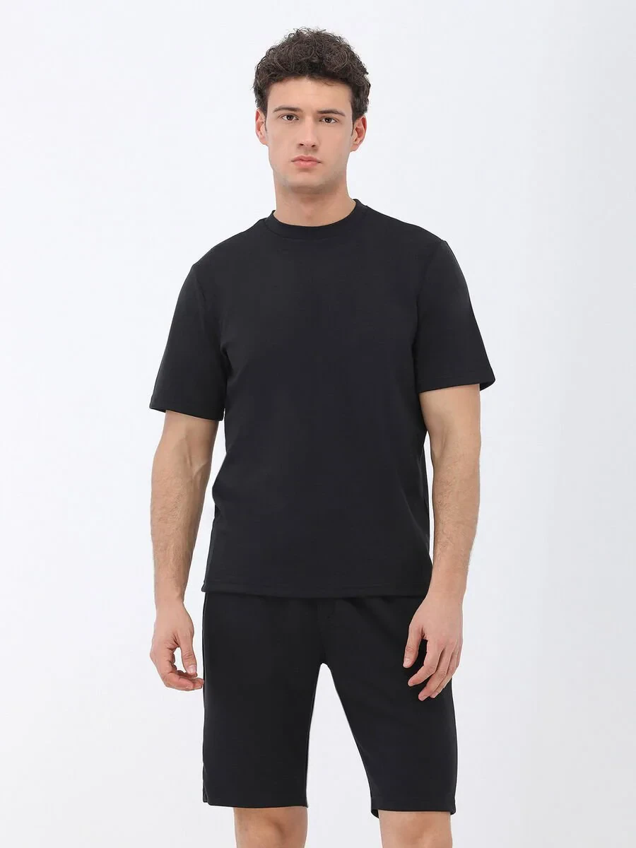 Black Crew Neck T-Shirt - 2