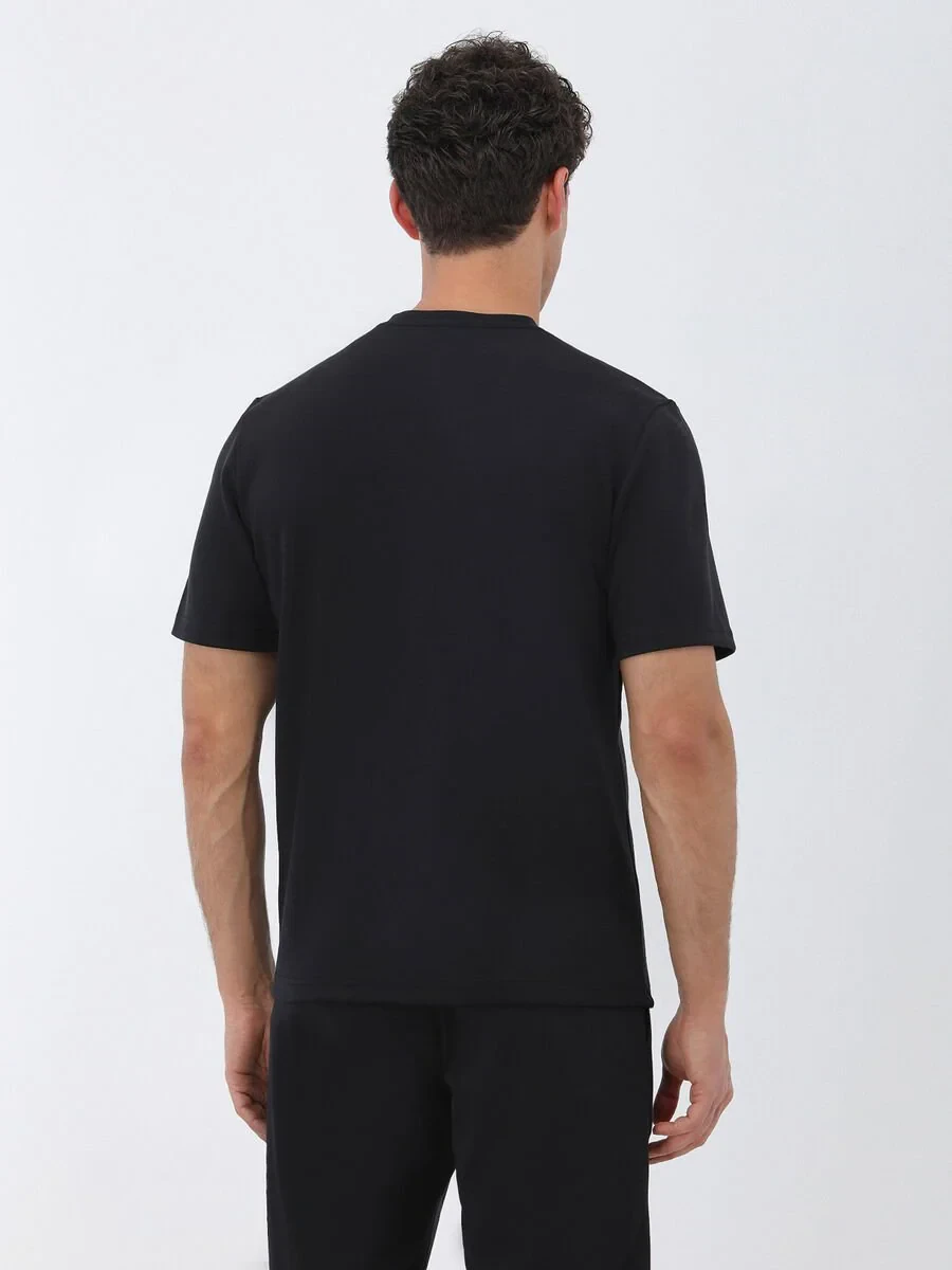Black Crew Neck T-Shirt - 5