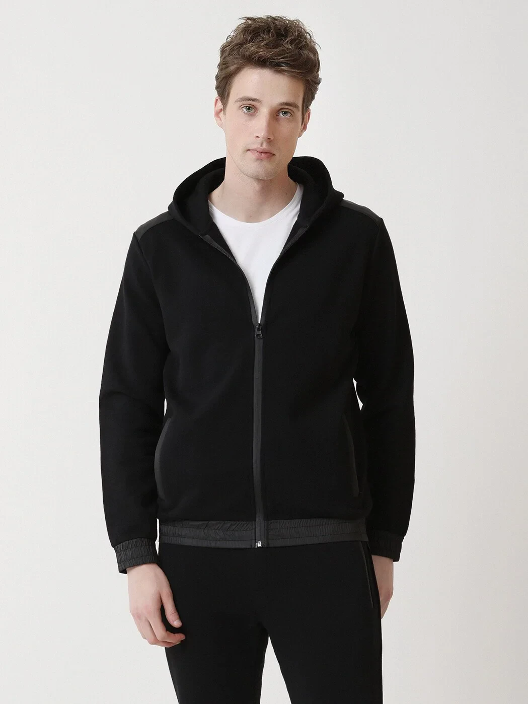 Black Hooded Plain Sweatshirt - 1