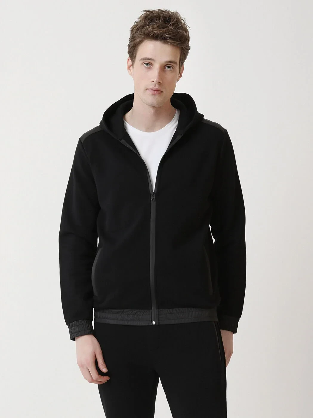 Black Hooded Plain Sweatshirt - 1