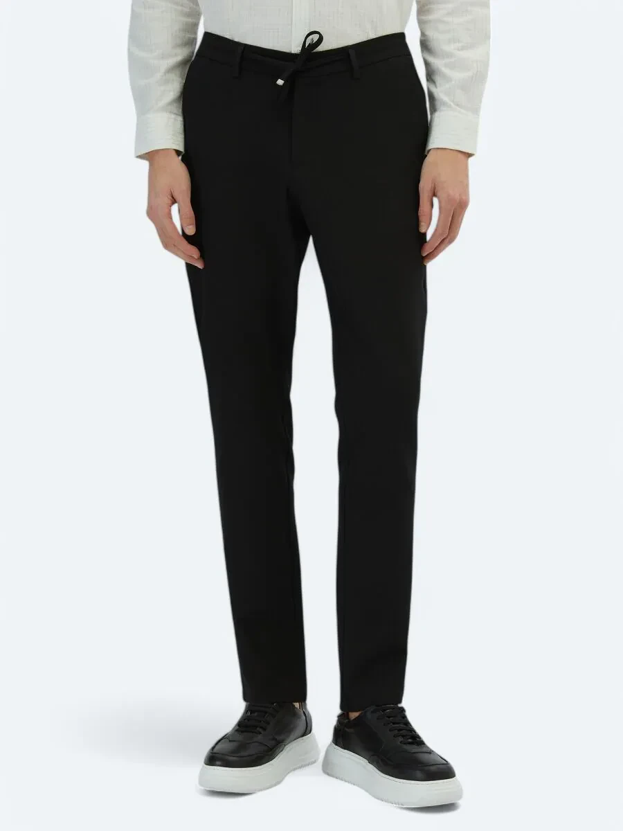 Black Knitting Jogging Fit Casual Trousers - 2