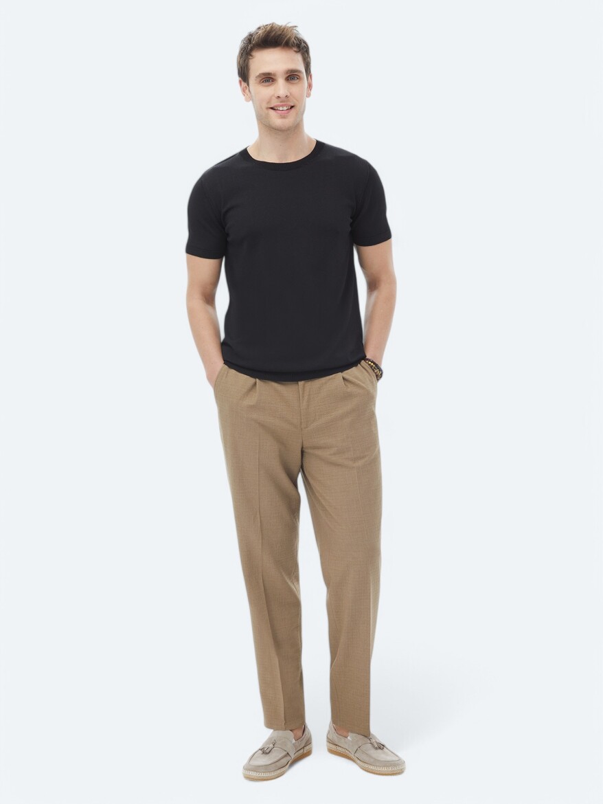Black Knitwear - 2