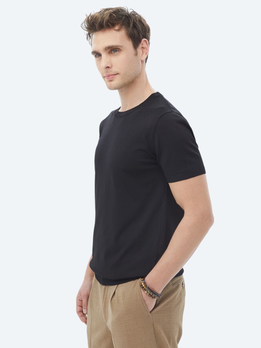 Black Knitwear - 4