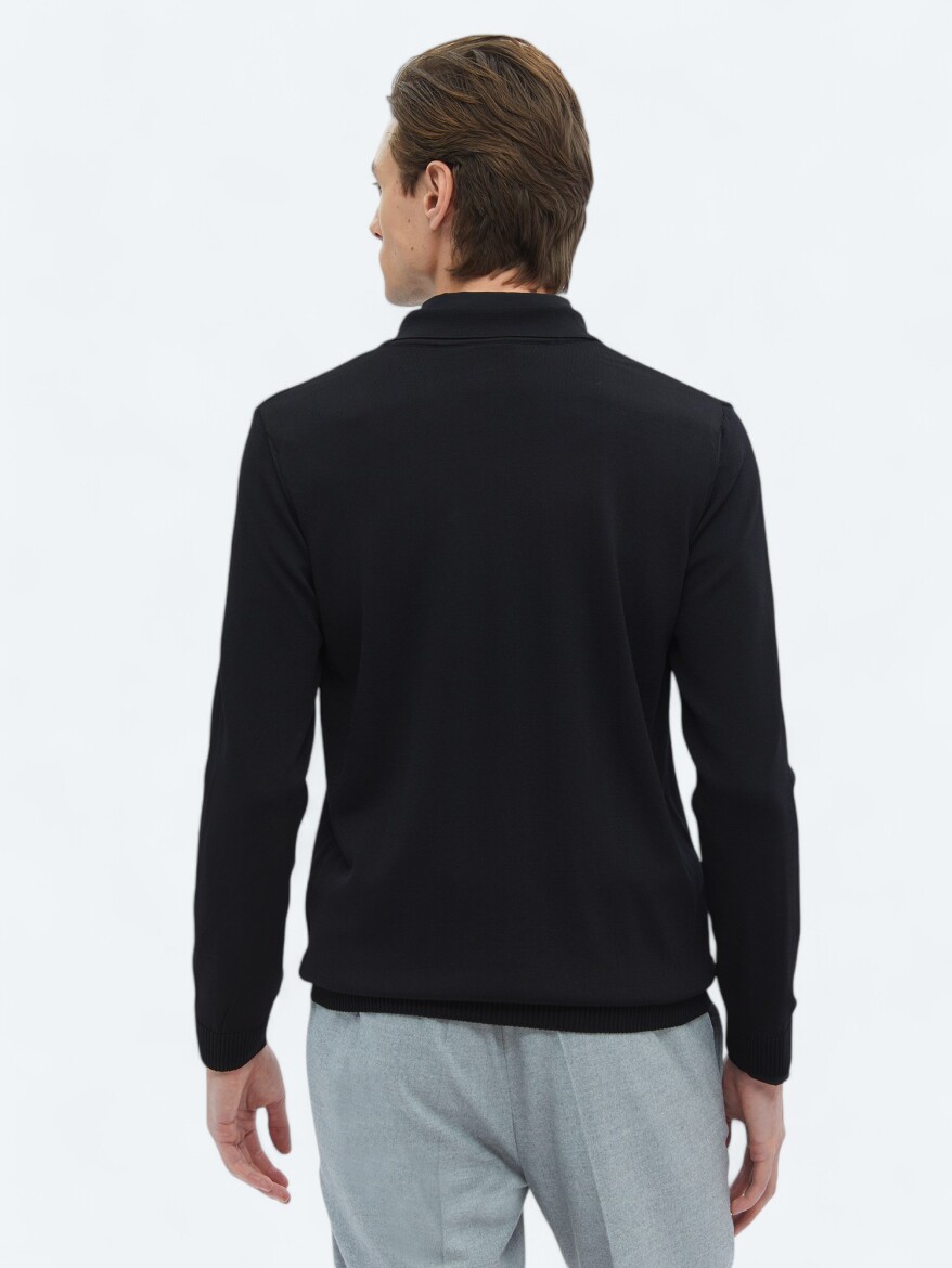 Black Knitwear - 7