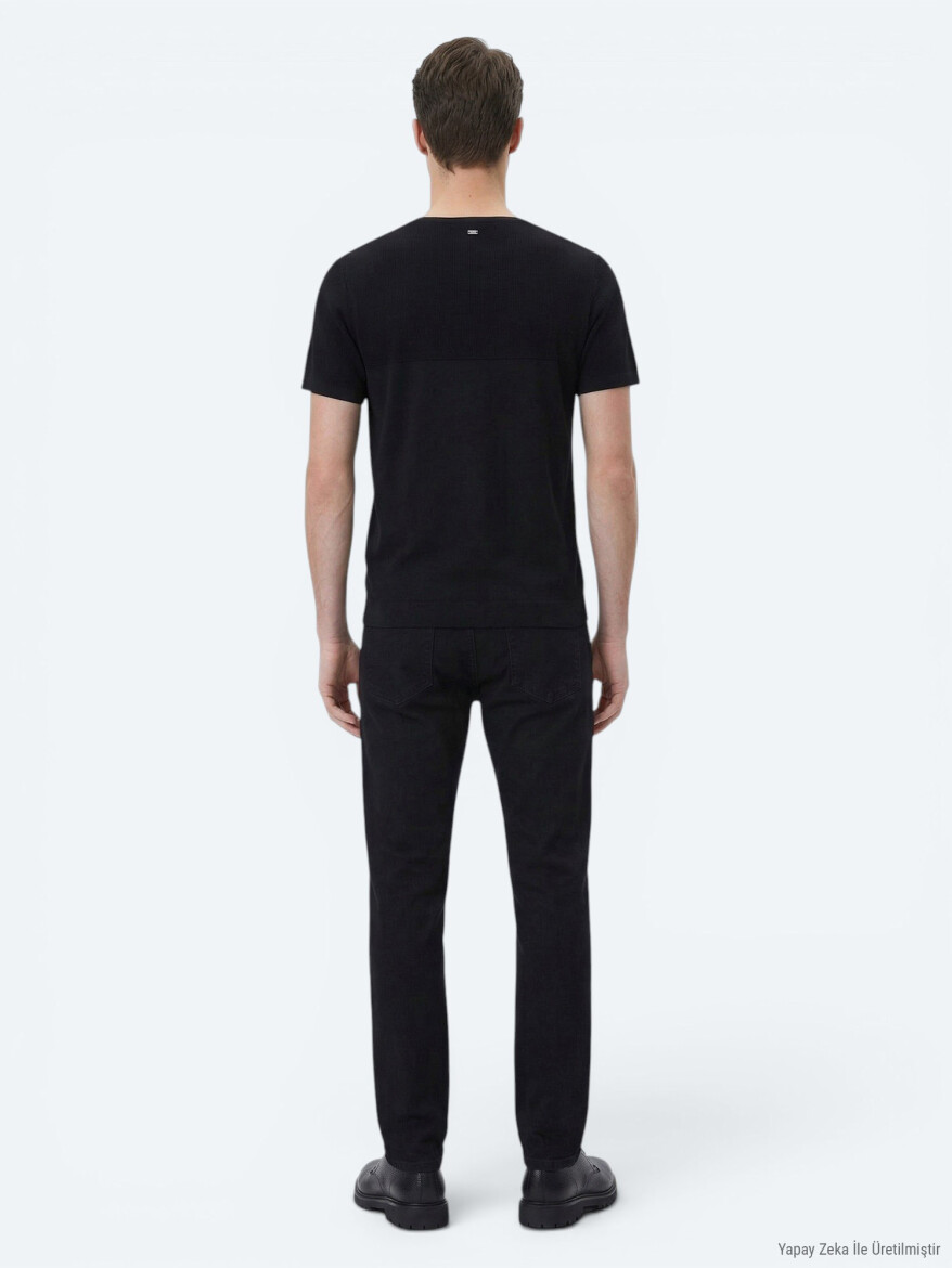Black Knitwear - 5