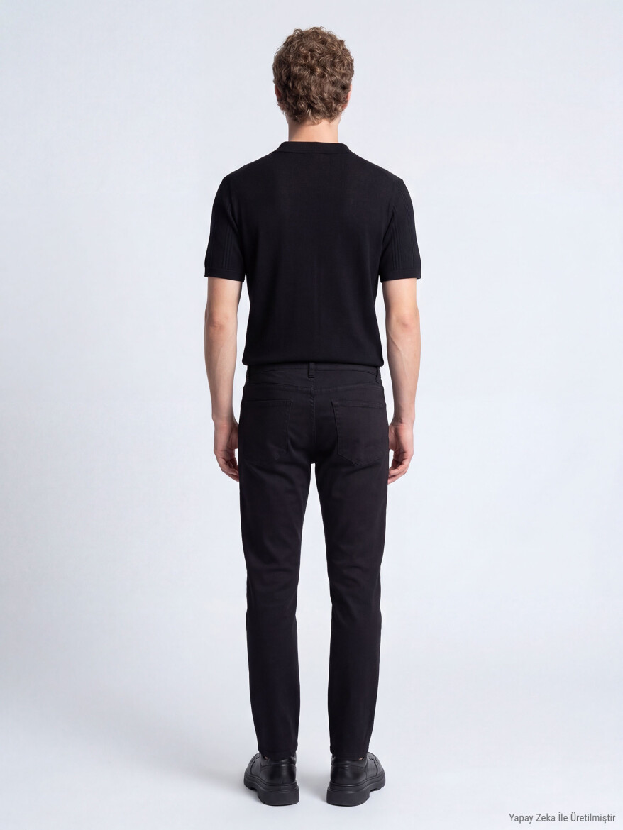 Black Knitwear - 5