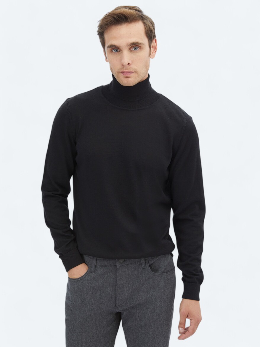 Black Knitwear Sweatshirt 