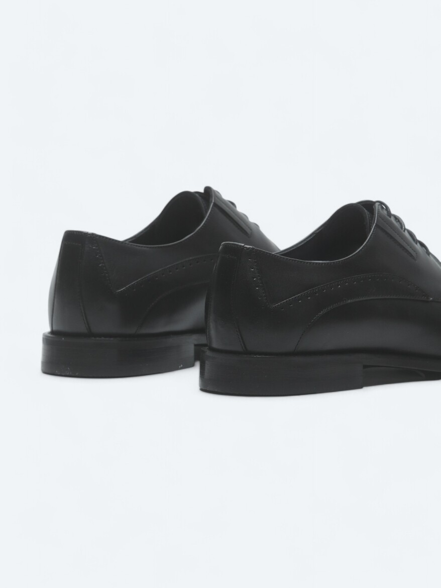 Black Leather Classical Shoes - 5