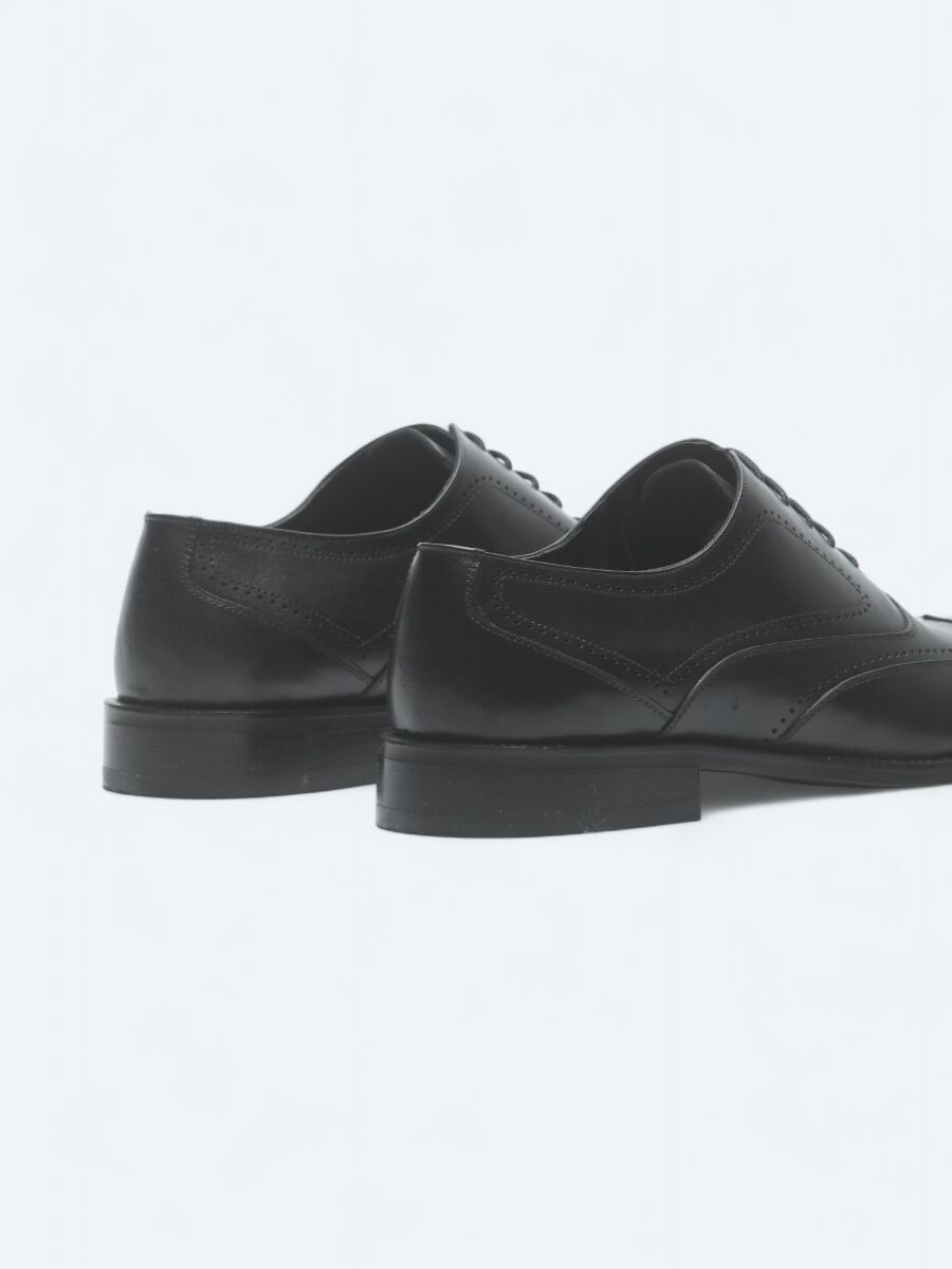 Black Leather Classical Shoes - 5