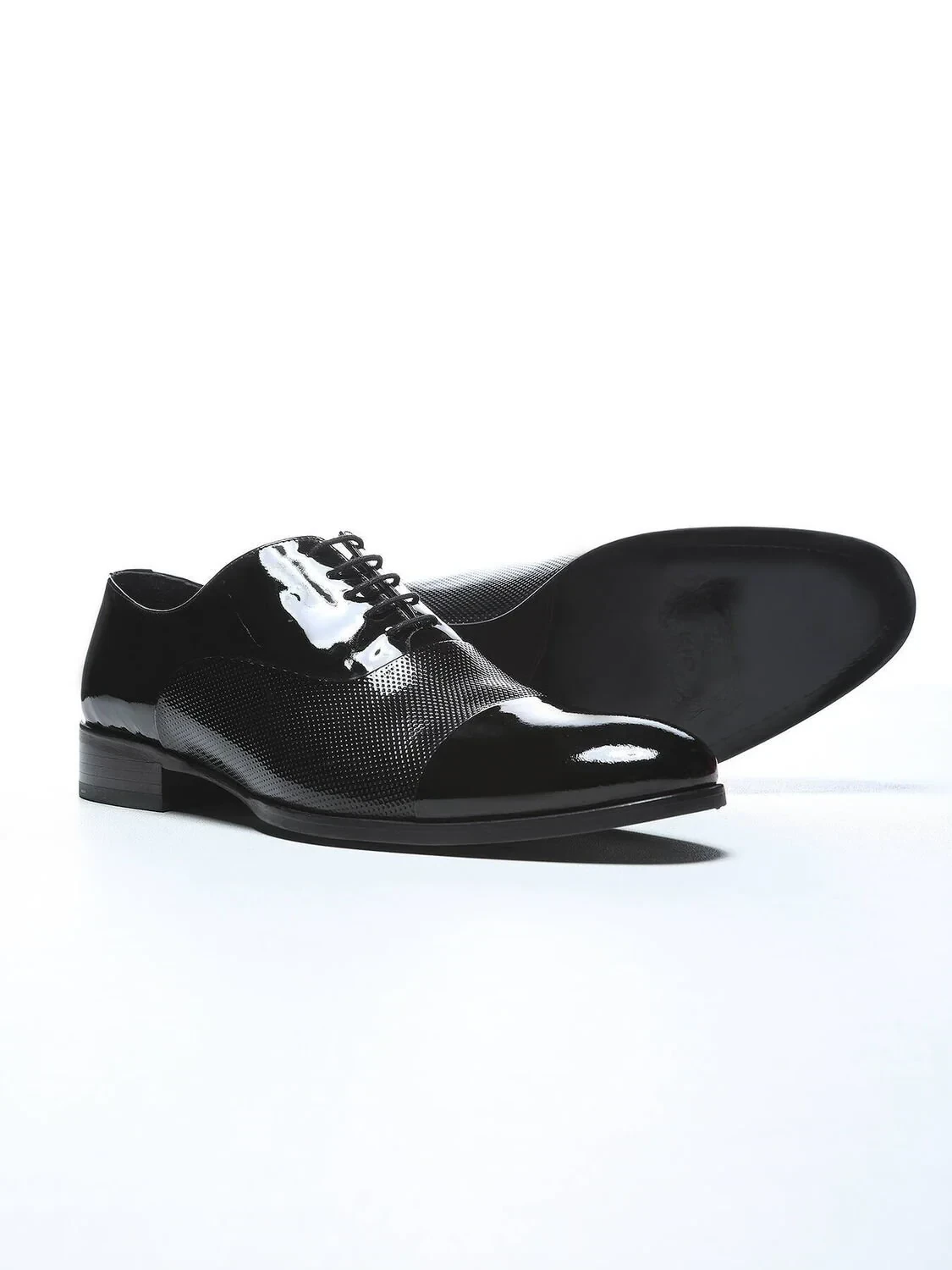 Black Patent Leather Classical Dress Shoes - 3