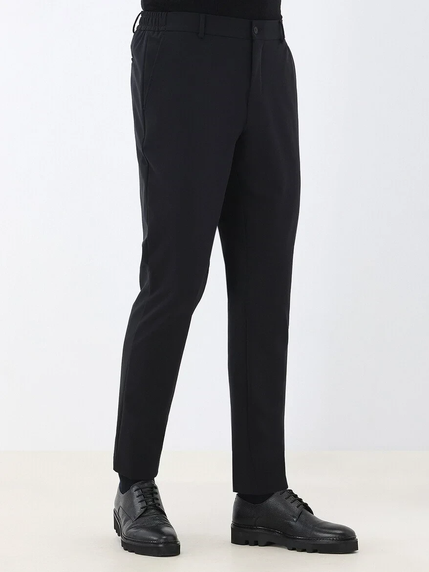 Black Plain Comfort Fit Suit - 6