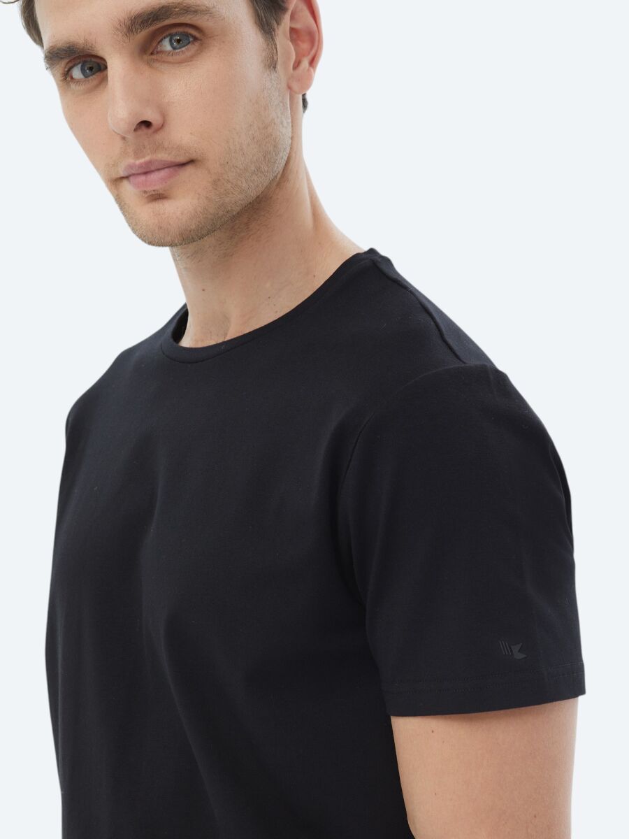 Black Plain Crew Neck Cotton Blended T-Shirt - 4