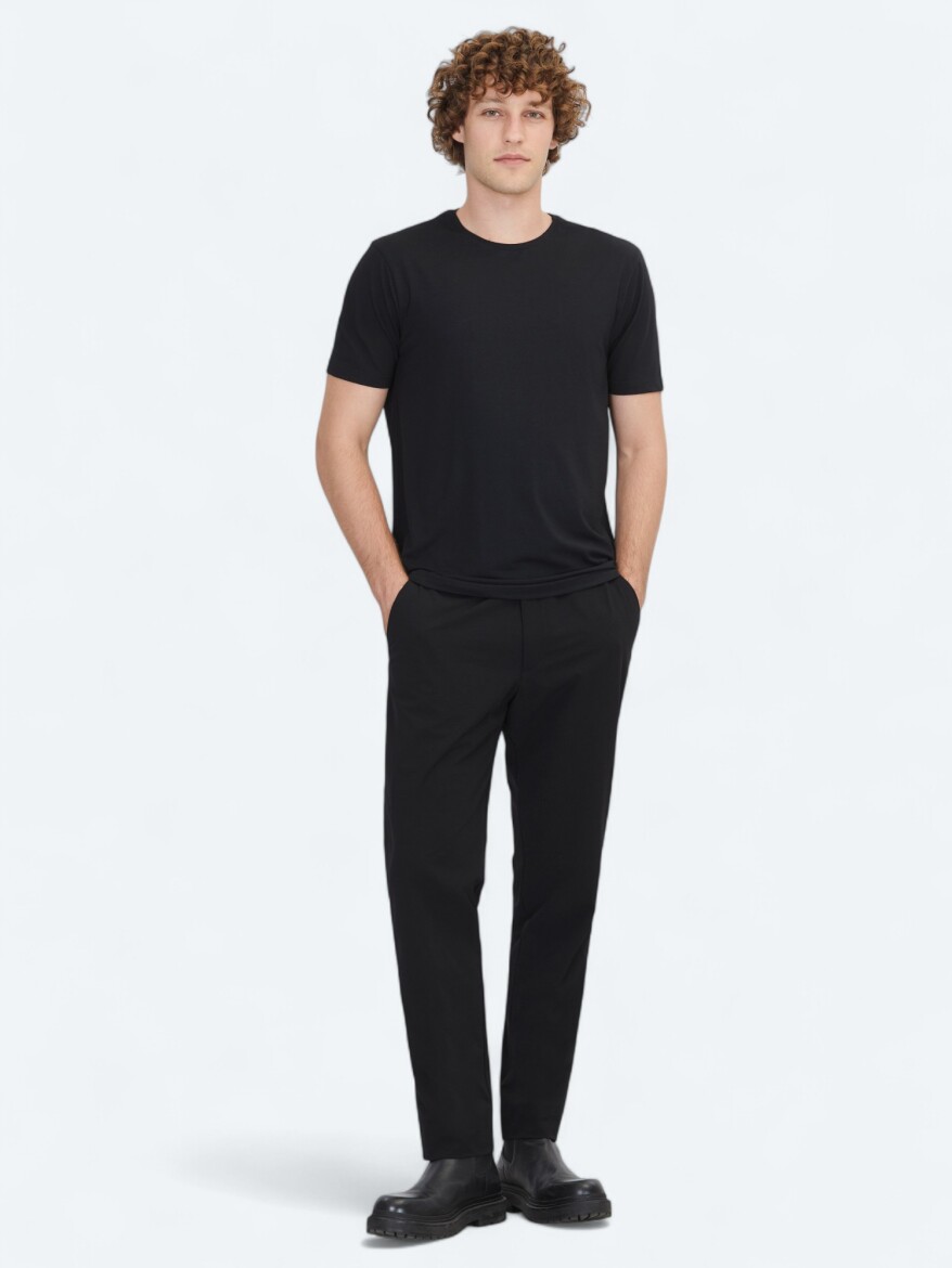 Black Plain Crew Neck Cotton Blended T-Shirt 