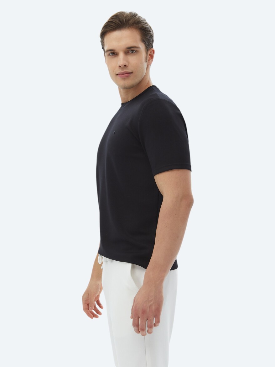 Black Plain Crew Neck T-Shirt - 4