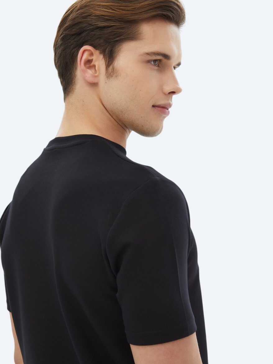 Black Plain Crew Neck T-Shirt - 6