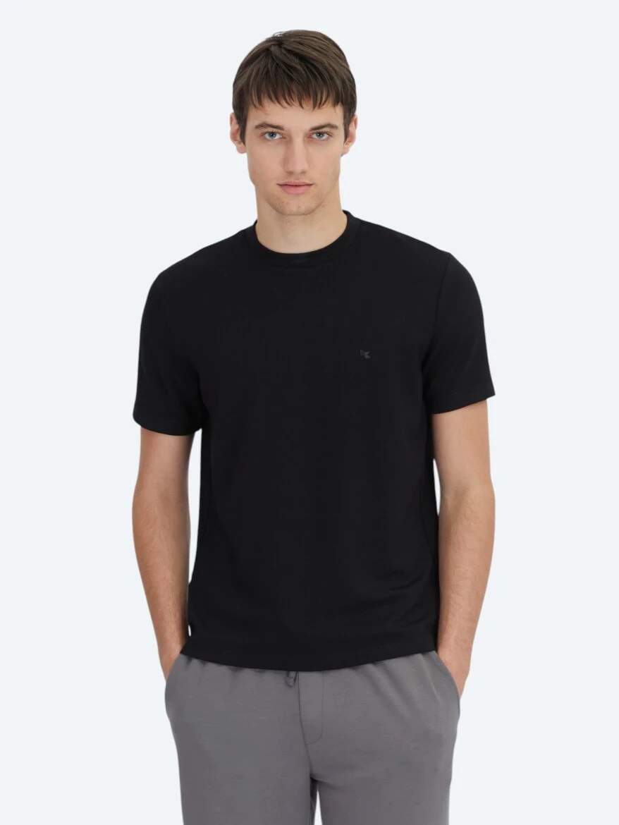 Black Plain Crew Neck T-Shirt - 1