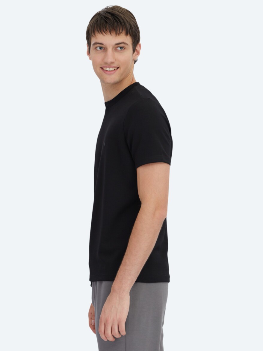 Black Plain Crew Neck T-Shirt - 3